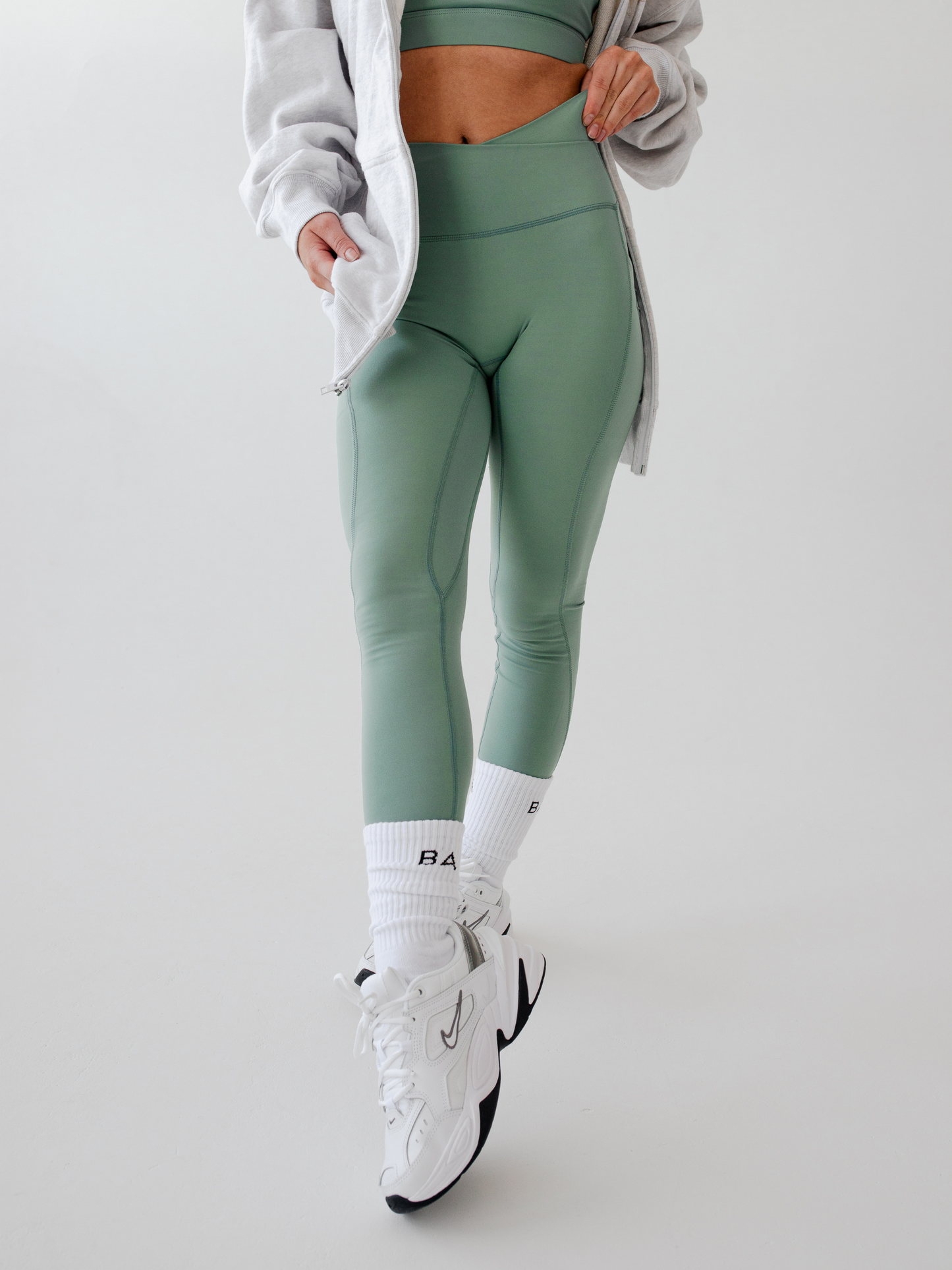 BASE legging with pockets - Sage